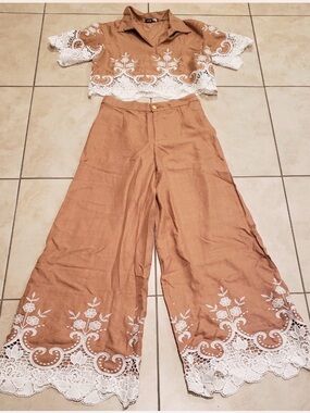Aveloria set top and pants